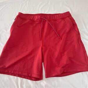 Vineyard Vines Men’s OTG On the Go Knit Heather Red Athletic Shorts Large